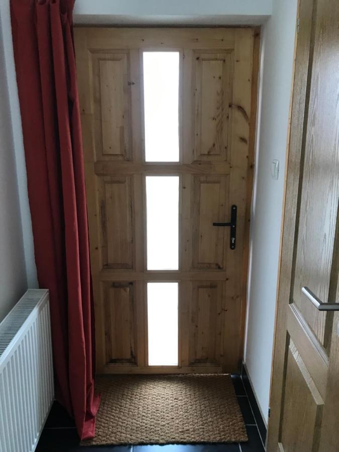 Kerti Franciaagyas Apartman Vác エクステリア 写真